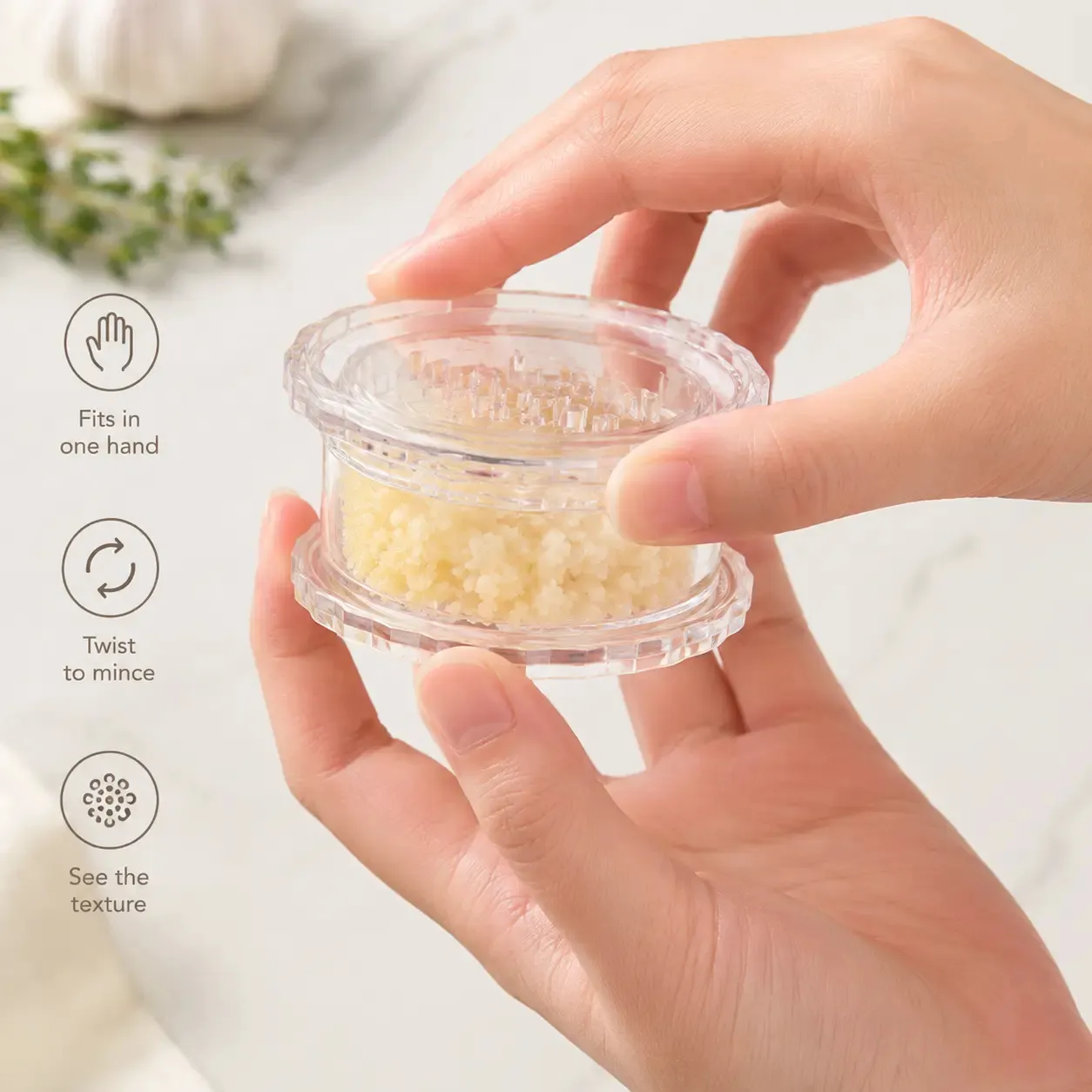 Ergonomic design that fits comfortably in one hand to twist and mince